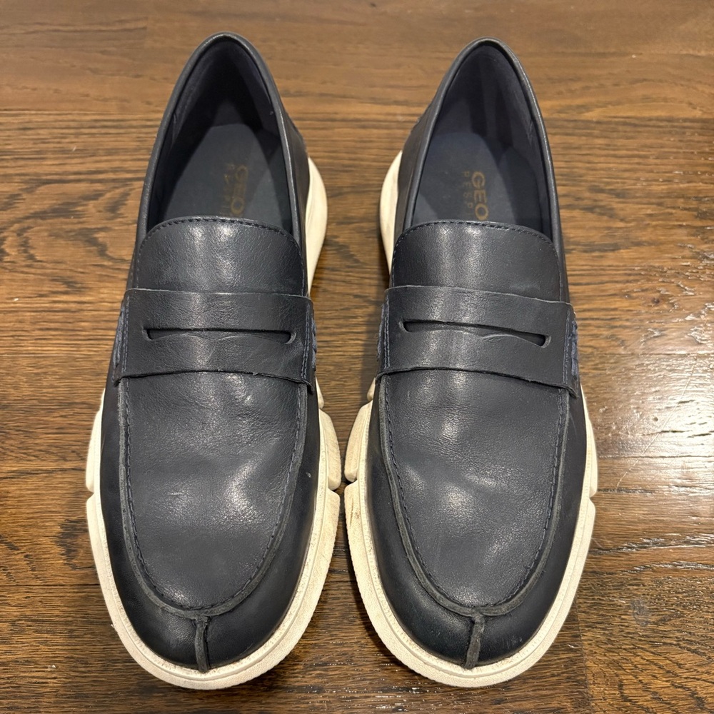 Geox Men's Navy and Cream Loafers